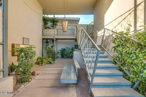 Exterior - 3242 E Camelback Rd #104, Phoenix, AZ 85018 photo 1 of 3