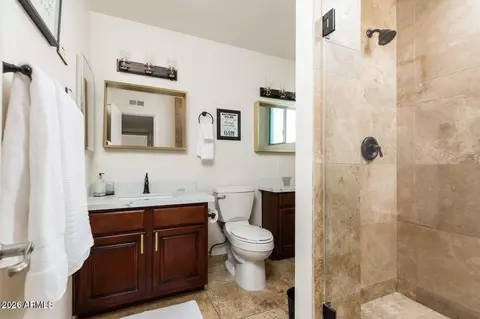 Bath - 3242 E Camelback Rd #104, Phoenix, AZ 85018 photo 1 of 1