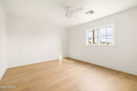 Bedroom - 4835 E Indianola Ave, Phoenix, AZ 85018 photo 3 of 7