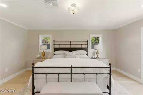 Bedroom - 4835 E Indianola Ave, Phoenix, AZ 85018 photo 6 of 7