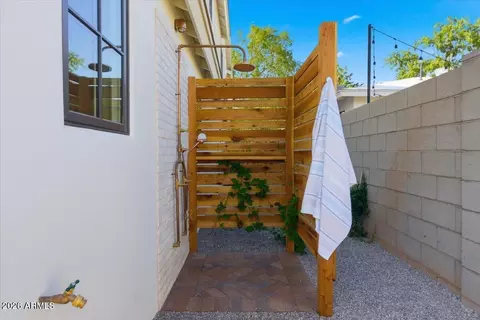 Exterior - 4835 E Indianola Ave, Phoenix, AZ 85018 photo 6 of 12