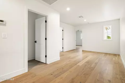 Entry Way - 4835 E Indianola Ave, Phoenix, AZ 85018 photo 5 of 6