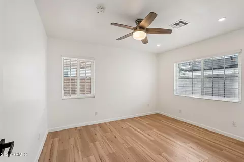 Other - 511 E Cheery Lynn Rd, Phoenix, AZ 85012 photo 8 of 12