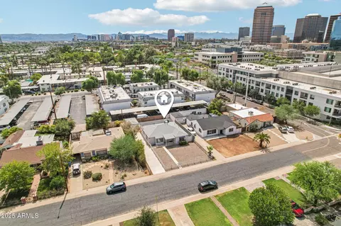 View/Area - 511 E Cheery Lynn Rd, Phoenix, AZ 85012 photo 2 of 6