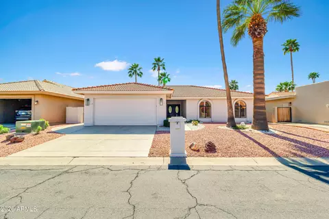 10831 E Sunnydale Dr, Sun Lakes, AZ 85248