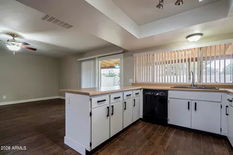 3523 W Detroit St, Chandler, AZ 85226