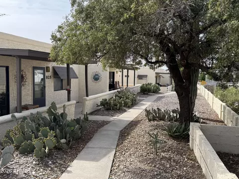 825 E Lancaster Cir, Florence, AZ 85132