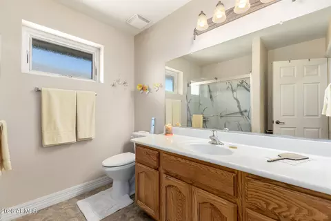 Bath - 11031 E Olla Ave, Mesa, AZ 85212 photo 3 of 3