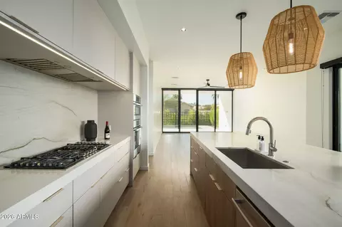 Kitchen - 1729 E Winchcomb Dr, Phoenix, AZ 85022 photo 1 of 3