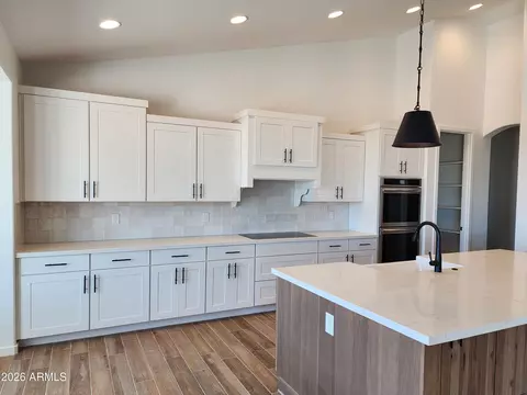 Kitchen - 1864 E New River Rd, Phoenix, AZ 85086 photo 1 of 2