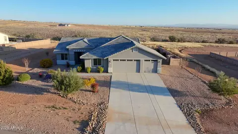6757 E Vaquero Cir, Hereford, AZ 85615