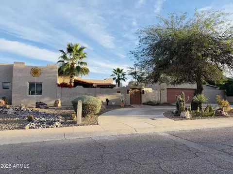 1802 E Stella Ln, Phoenix, AZ 85016