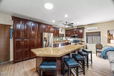 Kitchen - 1802 E Stella Ln, Phoenix, AZ 85016 photo 1 of 5