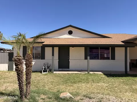 8423 N 55th Dr, Glendale, AZ 85302