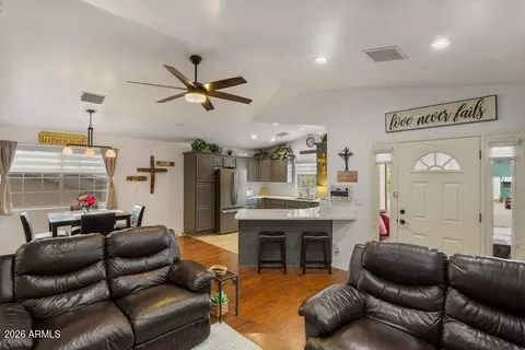 Entry Way - 317 E Pine St, Payson, AZ 85541 photo 2 of 3