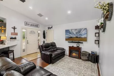 Living - 317 E Pine St, Payson, AZ 85541 photo 1 of 1
