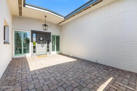 1930 W Joan De Arc Ave, Phoenix, AZ 85029