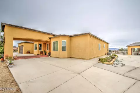 8210 S 132nd Ave, Goodyear, AZ 85338