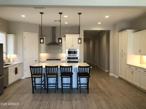 Kitchen - 2008 E Park View Ln, Phoenix, AZ 85024 photo 2 of 7