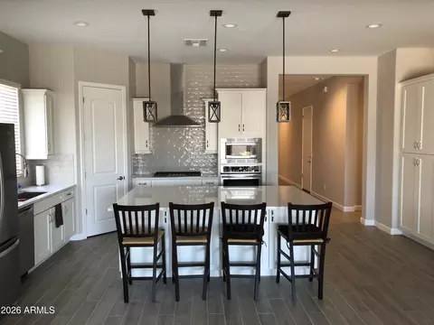 Kitchen - 2008 E Park View Ln, Phoenix, AZ 85024 photo 1 of 7