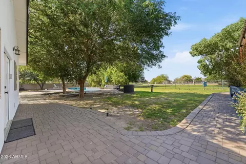 Exterior - 2076 E Willis Rd, Gilbert, AZ 85297 photo 3 of 14
