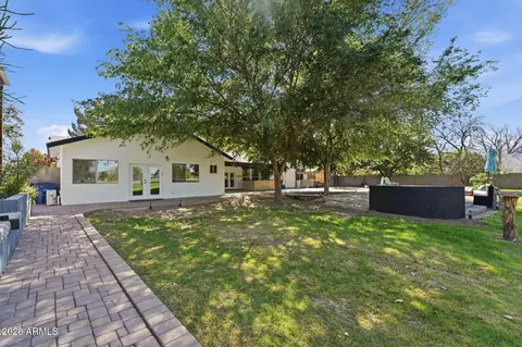 Exterior - 2076 E Willis Rd, Gilbert, AZ 85297 photo 8 of 14