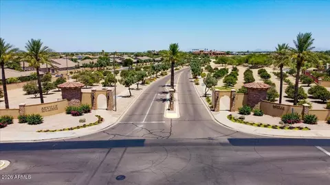 View/Area - 3468 E Arianna Ave, Gilbert, AZ 85298 photo 4 of 10