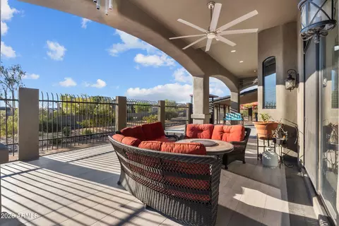 9113 E Odessa St, Mesa, AZ 85207