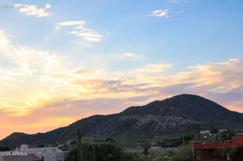9113 E Odessa St, Mesa, AZ 85207