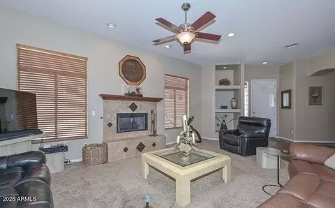 Living - 2116 E Beautiful Ln, Phoenix, AZ 85042 photo 2 of 2