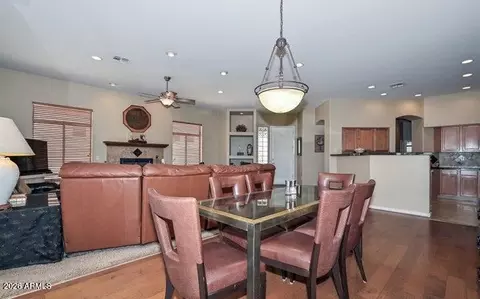 Dining - 2116 E Beautiful Ln, Phoenix, AZ 85042 photo 2 of 2