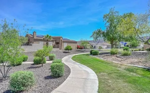 Exterior - 2116 E Beautiful Ln, Phoenix, AZ 85042 photo 6 of 6