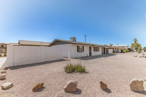 Exterior - 861 W 5th Ave, Apache Junction, AZ 85120 photo 2 of 5