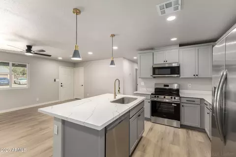 Kitchen - 861 W 5th Ave, Apache Junction, AZ 85120 photo 3 of 3