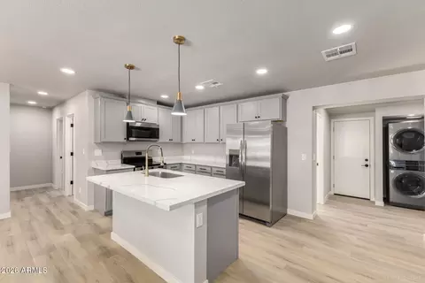Kitchen - 861 W 5th Ave, Apache Junction, AZ 85120 photo 2 of 3