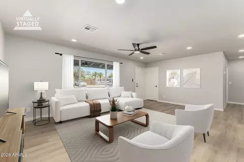 Living - 861 W 5th Ave, Apache Junction, AZ 85120 photo 4 of 5