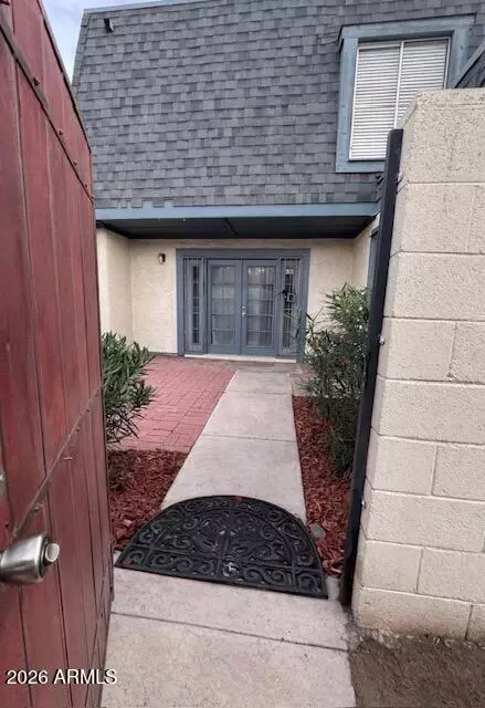 3221 W Royal Palm Rd W, Phoenix, AZ 85051