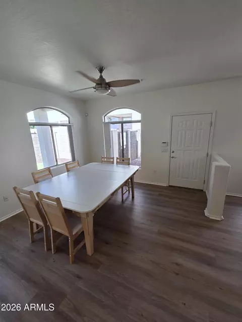 Dining - 2150 E Bell Rd #1037, Phoenix, AZ 85022 photo 1 of 2
