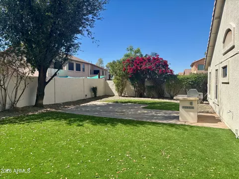 Exterior - 11241 E Pronghorn Ave, Mesa, AZ 85212 photo 3 of 7