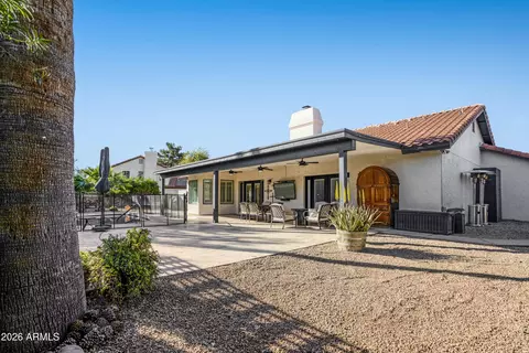 Exterior - 601 E Silver Creek Rd, Gilbert, AZ 85296 photo 3 of 10