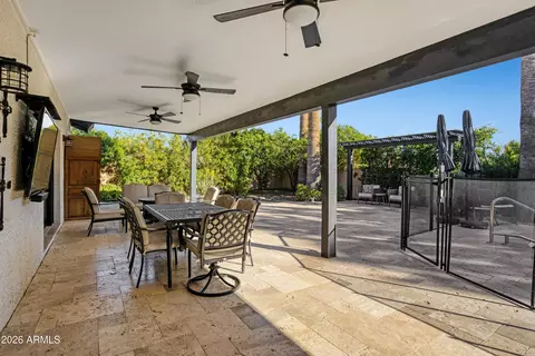 Exterior - 601 E Silver Creek Rd, Gilbert, AZ 85296 photo 6 of 10