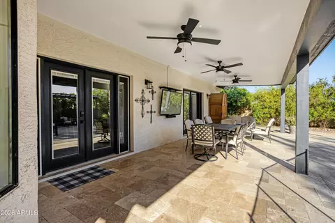 Exterior - 601 E Silver Creek Rd, Gilbert, AZ 85296 photo 5 of 10