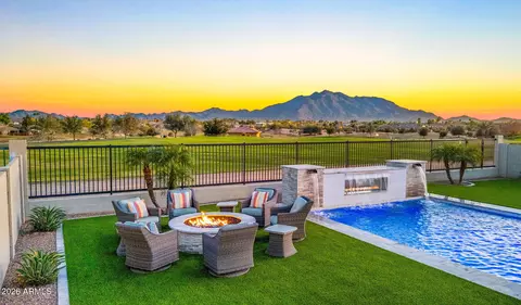 6703 S Giralda Ave, Gilbert, AZ 85298