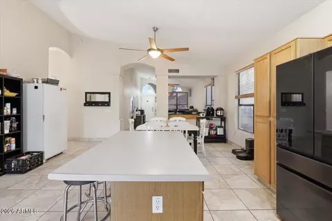 Kitchen - 3706 E Isabella Ave, Mesa, AZ 85206 photo 3 of 4