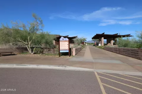 Exterior - 511 E Pasaro Dr, Phoenix, AZ 85085 photo 17 of 17