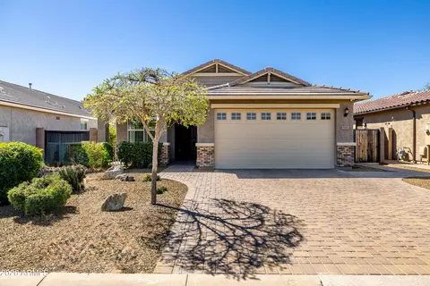 511 E Pasaro Dr, Phoenix, AZ 85085