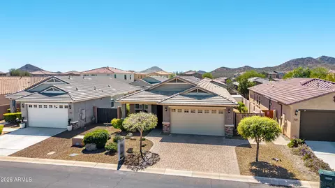 Exterior - 511 E Pasaro Dr, Phoenix, AZ 85085 photo 15 of 17