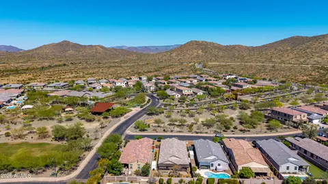 View/Area - 511 E Pasaro Dr, Phoenix, AZ 85085 photo 6 of 25