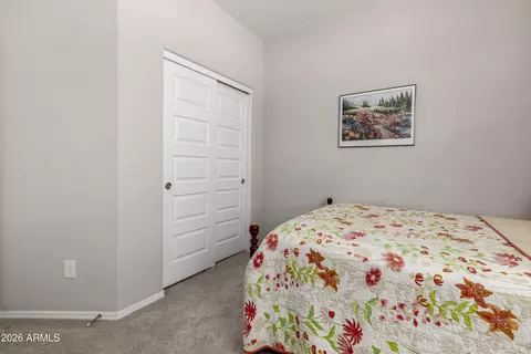 Bedroom - 511 E Pasaro Dr, Phoenix, AZ 85085 photo 4 of 5