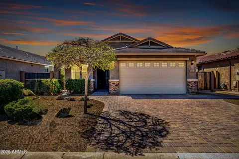 Exterior - 511 E Pasaro Dr, Phoenix, AZ 85085 photo 17 of 18